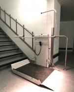 Delta Plattformlift  :: mit automatischer Plattform